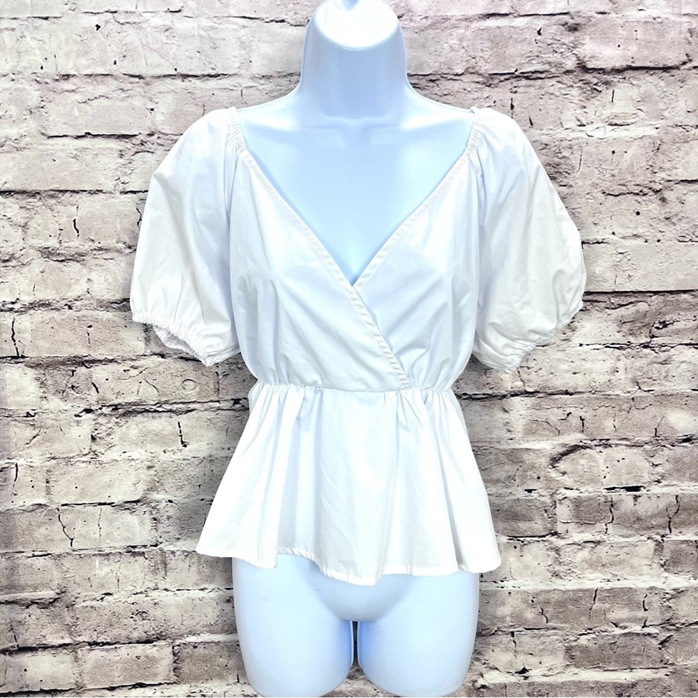 DoRose white puff sleeve top shirt sleeve white size Large Open Back